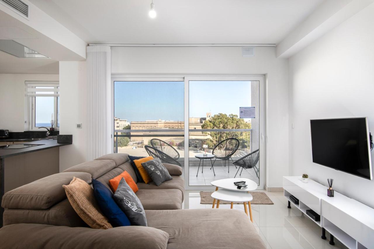 Spacious, Modern & Cosy 2 Bedroom 2 Bathroom Apartment - St. Julians Saint Julian's Luaran gambar