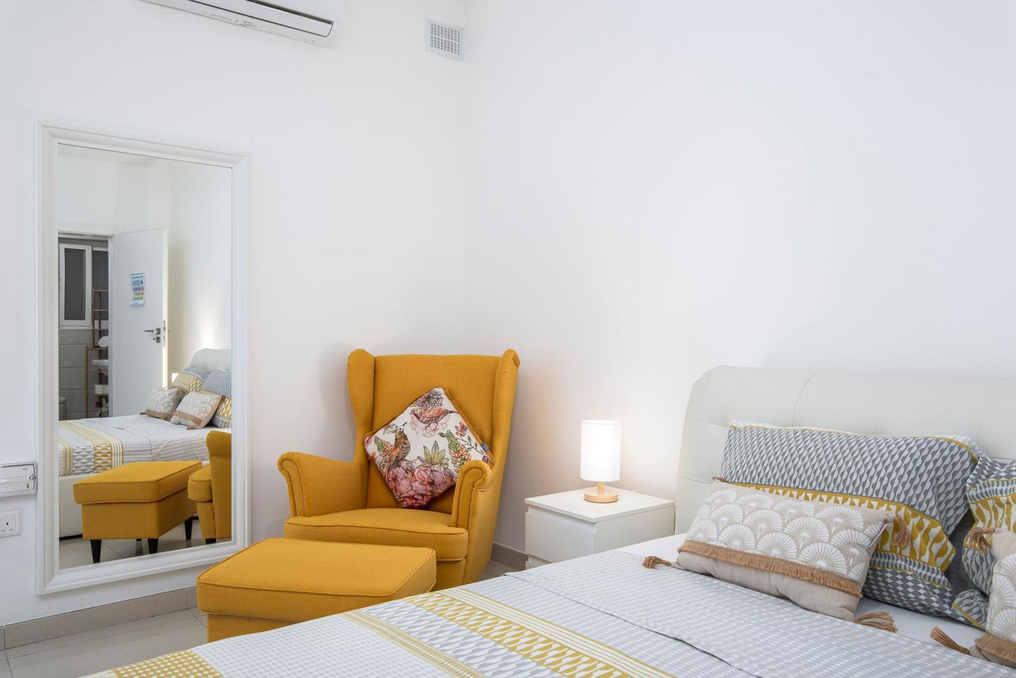 Spacious, Modern & Cosy 2 Bedroom 2 Bathroom Apartment - St. Julians Saint Julian's Luaran gambar